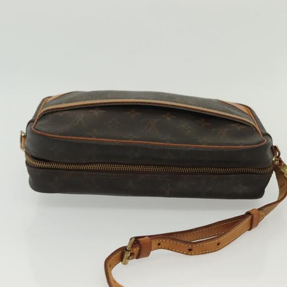 LOUIS VUITTON Monogram Trocadero 27 Shoulder Bag M51274 - Picture 6 of 13